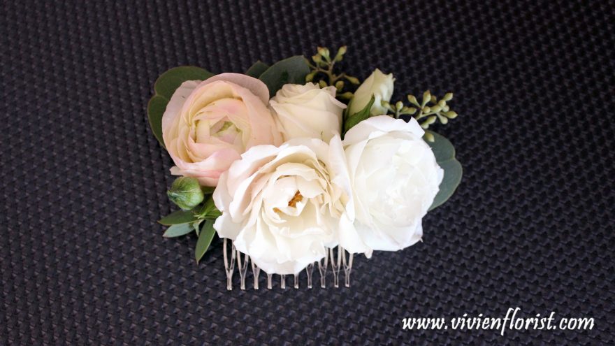 Ranunculus and roses hair pin