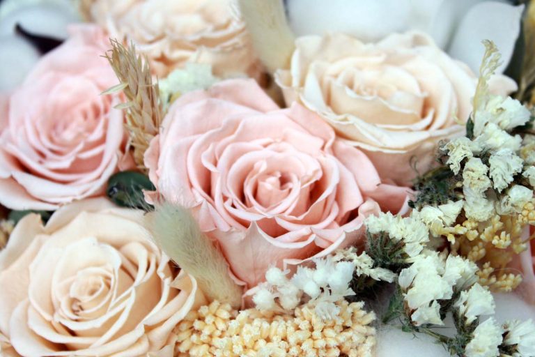 Peach and cream preserved flowers bouquet Montreal