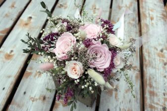 Pink eternal rose bouquet Montreal